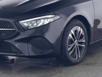 Mercedes-Benz A 250 e Limousine Progressive MBUX Navi-Prem.