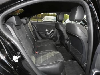 Mercedes-Benz A 250 e Limousine AMG Night MBUX Paket Kamera Mercedes-Benz A 250 e Limousine AMG Night MBUX Paket Kamera