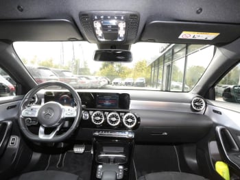 Mercedes-Benz A 250 e Limousine AMG Night MBUX Paket Kamera Mercedes-Benz A 250 e Limousine AMG Night MBUX Paket Kamera