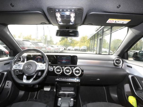 Mercedes-Benz A 250 e Limousine AMG Night MBUX Paket Kamera