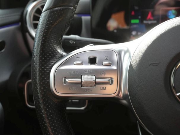 Mercedes-Benz A 250 e Limousine AMG Night MBUX Paket Kamera Mercedes-Benz A 250 e Limousine AMG Night MBUX Paket Kamera