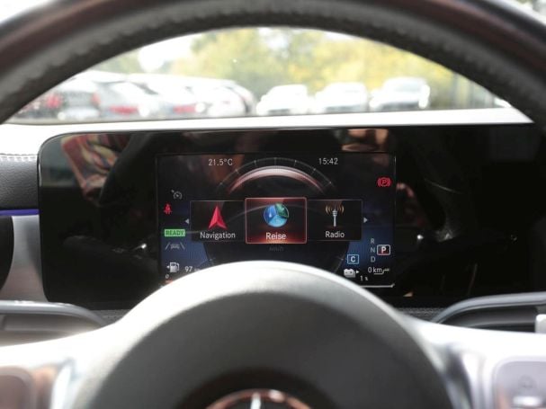 Mercedes-Benz A 250 e Limousine AMG Night MBUX Paket Kamera Mercedes-Benz A 250 e Limousine AMG Night MBUX Paket Kamera