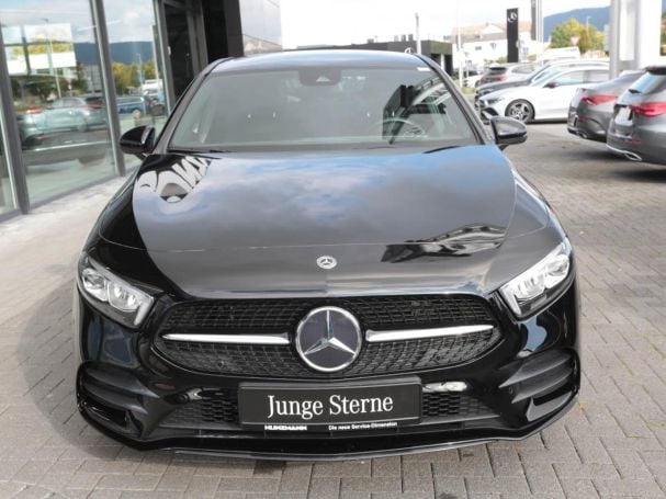 Mercedes-Benz A 250 e Limousine AMG Night MBUX Paket Kamera