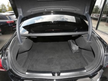 Mercedes-Benz A 250 e Limousine AMG Night MBUX Paket Kamera