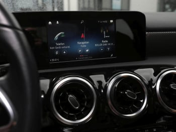 Mercedes-Benz A 250 e Limousine Progressive Navi Kamera AHK