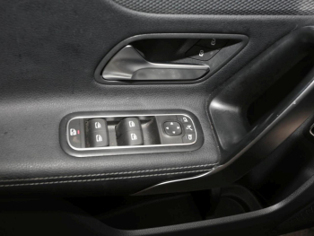 Mercedes-Benz A 250 e Limousine Progressive Navi Kamera AHK