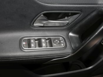 Mercedes-Benz A 250 e Limousine Progressive Navi Kamera AHK
