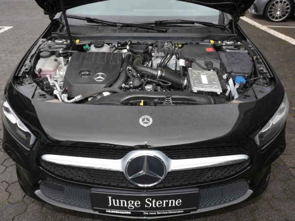 Mercedes-Benz A 250 e Limousine Progressive Navi Kamera AHK Mercedes-Benz A 250 e Limousine Progressive Navi Kamera AHK