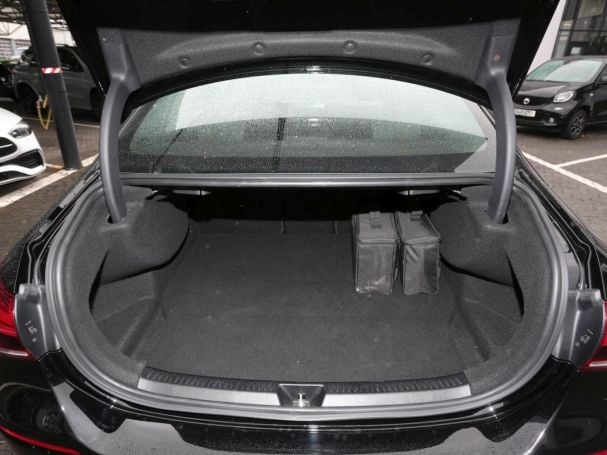 Mercedes-Benz A 250 e Limousine Progressive Navi Kamera AHK