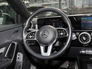 Mercedes-Benz A 250 e Limousine Progressive Navi Kamera AHK Mercedes-Benz A 250 e Limousine Progressive Navi Kamera AHK