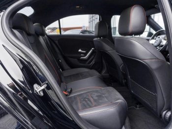 Mercedes-Benz A 250 e Limousine AMG Night MBUX Navi Kamera