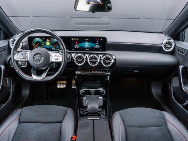 Mercedes-Benz A 250 e Limousine AMG Night MBUX Navi Kamera