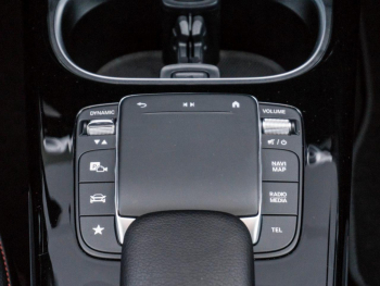 Mercedes-Benz A 250 e Limousine AMG Night MBUX Navi Kamera