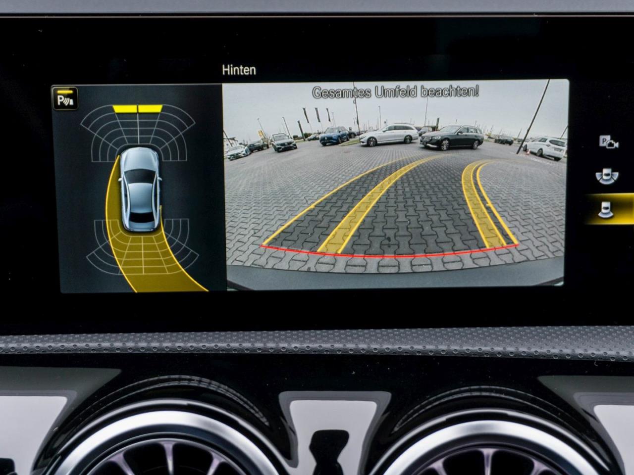 Mercedes-Benz A 250 e Limousine AMG Night MBUX Navi Kamera