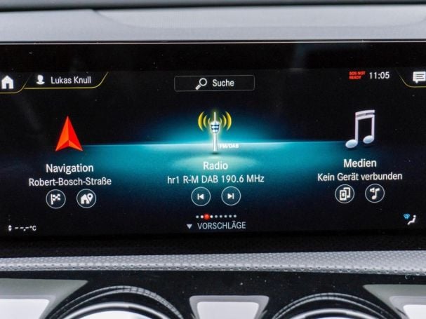 Mercedes-Benz A 250 e Limousine AMG Night MBUX Navi Kamera