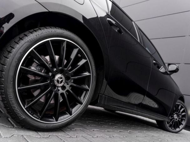 Mercedes-Benz A 250 e Limousine AMG Night MBUX Navi Kamera