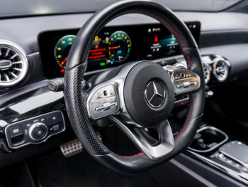 Mercedes-Benz A 250 e Limousine AMG Night MBUX Navi Kamera