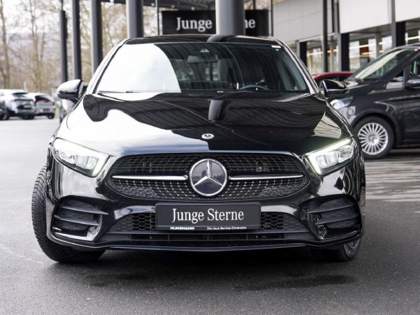 Mercedes-Benz A 250 e Limousine AMG Night Panorama Spur-Paket