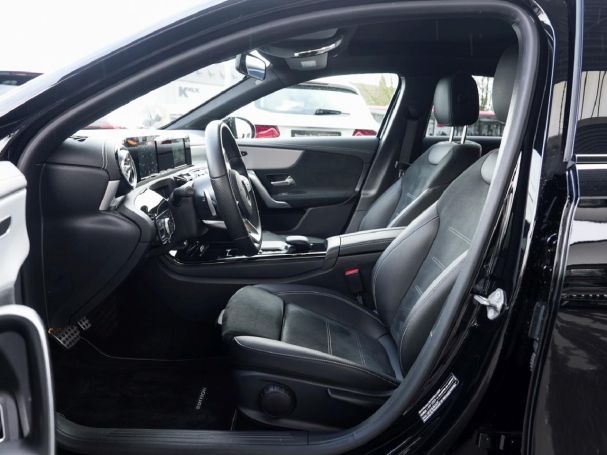 Mercedes-Benz A 250 e Limousine AMG Night Panorama Spur-Paket