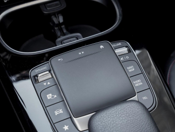 Mercedes-Benz A 250 e Limousine AMG Night MBUX Navi Kamera SHZ