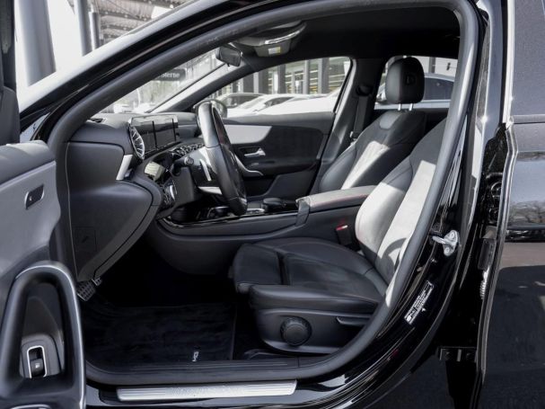 Mercedes-Benz A 250 e Limousine AMG Night MBUX Navi Kamera SHZ