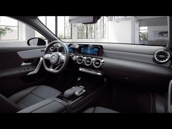 Mercedes-Benz A 250 e Limousine AMG Night EDITION2020 Kamera
