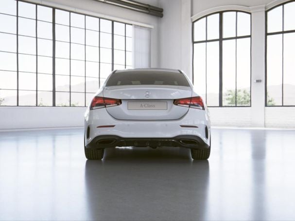 Mercedes-Benz A 250 e Limousine AMG Night EDITION2020 Kamera Mercedes-Benz A 250 e Limousine AMG Night EDITION2020 Kamera