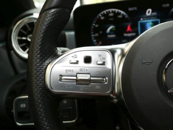 Mercedes-Benz A 250 e Limousine AMG Night Panorama Kamera AHK Mercedes-Benz A 250 e Limousine AMG Night Panorama Kamera AHK