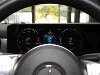 Mercedes-Benz A 250 e Limousine AMG Night Panorama Kamera AHK Mercedes-Benz A 250 e Limousine AMG Night Panorama Kamera AHK