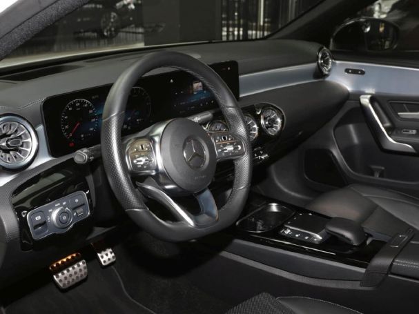 Mercedes-Benz A 250 e Limousine AMG Night Panorama Kamera AHK Mercedes-Benz A 250 e Limousine AMG Night Panorama Kamera AHK