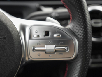 Mercedes-Benz A 250 e Limousine AMG MBUX Navi AHK ParkP Klima