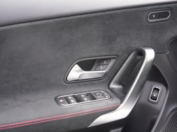 Mercedes-Benz A 250 e Limousine AMG MBUX Navi AHK ParkP Klima