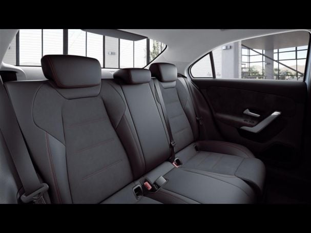 Mercedes-Benz A 250 e Limousine AMG MBUX Navi AHK ParkP Klima