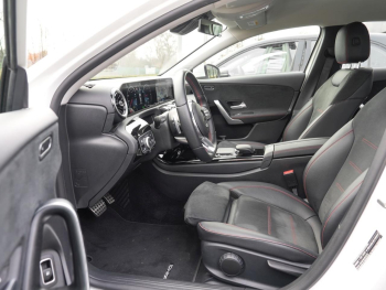 Mercedes-Benz A 250 e Limousine AMG MBUX Navi AHK ParkP Klima