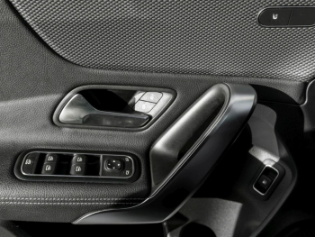 Mercedes-Benz A 250 e Limousine Progressive Navi Park-Assist