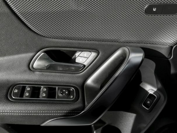 Mercedes-Benz A 250 e Limousine Progressive Navi Park-Assist