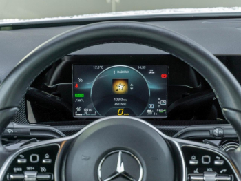 Mercedes-Benz A 250 e Limousine Progressive Navi Park-Assist