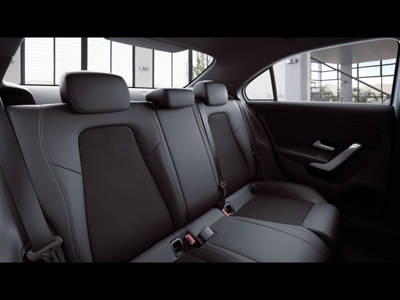 Mercedes-Benz A 250 e Limousine Progressive Navi Park-Assist