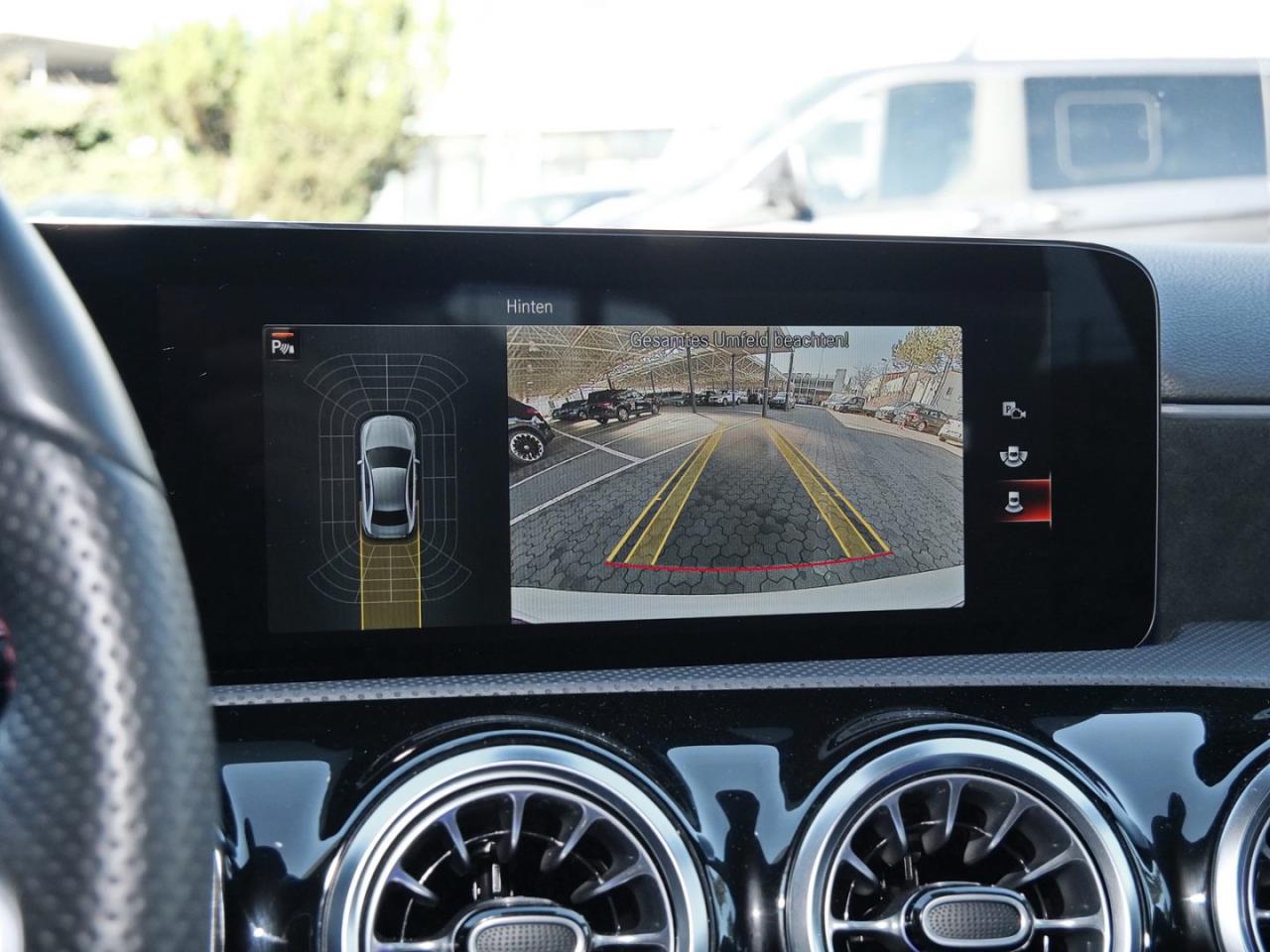 Mercedes-Benz A 250 e Limousine AMG Night MBUXNavi+ Kamera