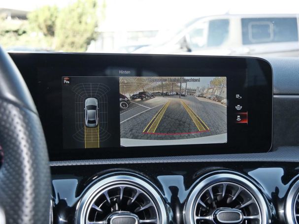 Mercedes-Benz A 250 e Limousine AMG Night MBUXNavi+ Kamera