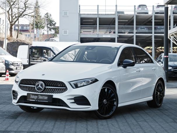Mercedes-Benz A 250 e Limousine AMG Night MBUXNavi+ Kamera