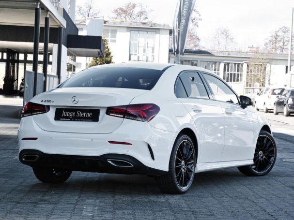 Mercedes-Benz A 250 e Limousine AMG Night MBUXNavi+ Kamera