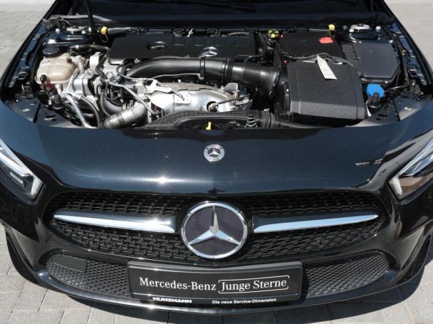 Mercedes-Benz A 250 Limousine Progressive Night Totwinkel 360° Mercedes-Benz A 250 Limousine Progressive Night Totwinkel 360°