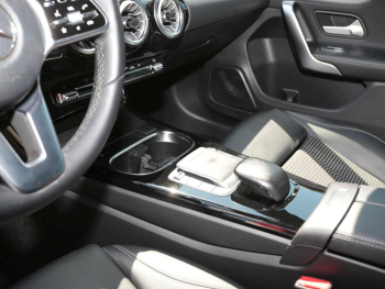 Mercedes-Benz A 250 Limousine Progressive Night Totwinkel 360°