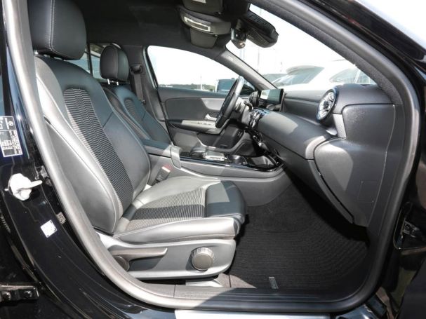 Mercedes-Benz A 250 Limousine Progressive Night Totwinkel 360° Mercedes-Benz A 250 Limousine Progressive Night Totwinkel 360°