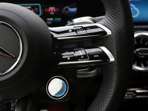 Mercedes-Benz A 35 AMG 4M Limousine Night Burmester Kamera