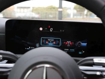 Mercedes-Benz A 35 AMG 4M Limousine Night Burmester Kamera