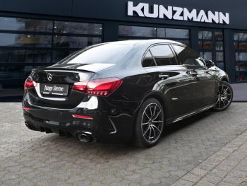 Mercedes-Benz A 35 AMG 4M Limousine Night Burmester Kamera