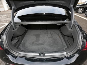 Mercedes-Benz A 35 AMG 4M Limousine Night Burmester Kamera