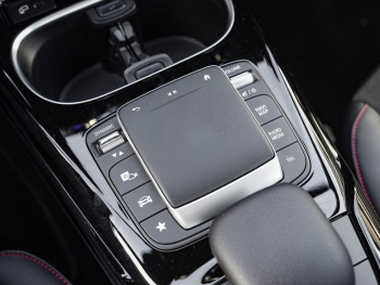 Mercedes-Benz A 35 AMG 4M Limousine Navi Kamera Spiegel-Paket